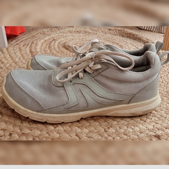 Decathlon Shoes - Decathlon Sports Shoes